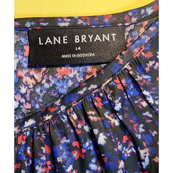 Lane Bryant Long Sleeve Floral Top Size 14 - Picture 3 of 5